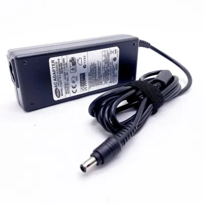 SAMSUNG 19V 4.74A – noutbuk uchun quvvatlash bloki