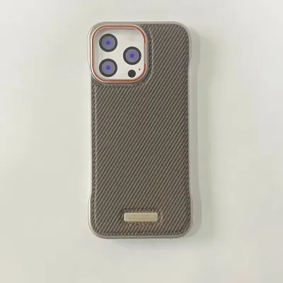 iPhone 16 Про Мах учун Carbon Ch1134 MagSafe жигарранг ғилофи