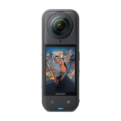 Insta360 X5 8K ekshn-kamerasi